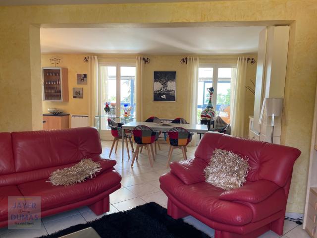 GIVRY TRES BELLE MAISON SUR TERRAIN PAYSAGER