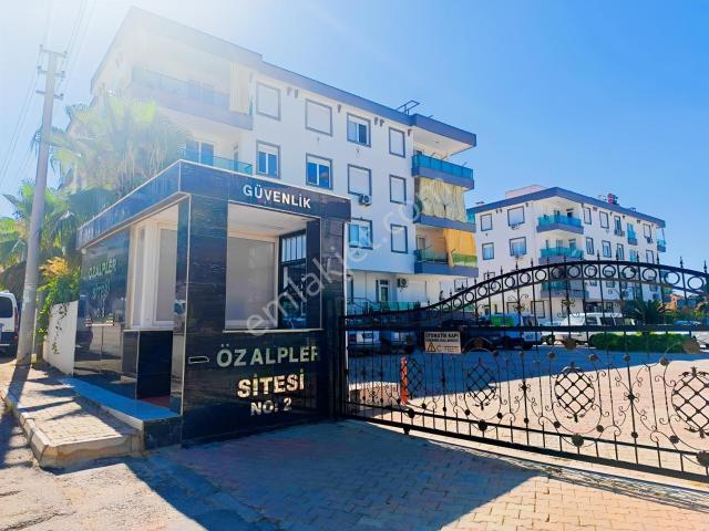 Göçerler'de Şehir Hast.yakını Site İçi Ara Kat 2+1 Kiralık Daire
