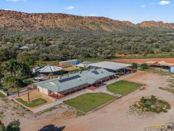 Terraced House for sale in Alice Springs County