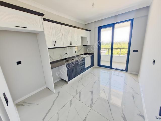 Gömeç Merkezde Satılık 3+1 Daire, 120m² Balkonlu Ebeveny Banyolu
