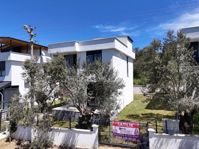 Gömeç Dalış Koyu’na Yürüme Mesafesinde Yazlık Satılık Villa