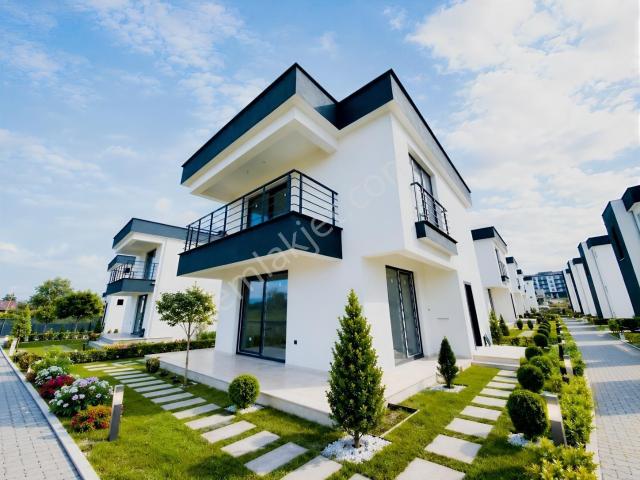 Gömeç Kısko Site İçerisinde Müstakil Tadında 3+1 Villa