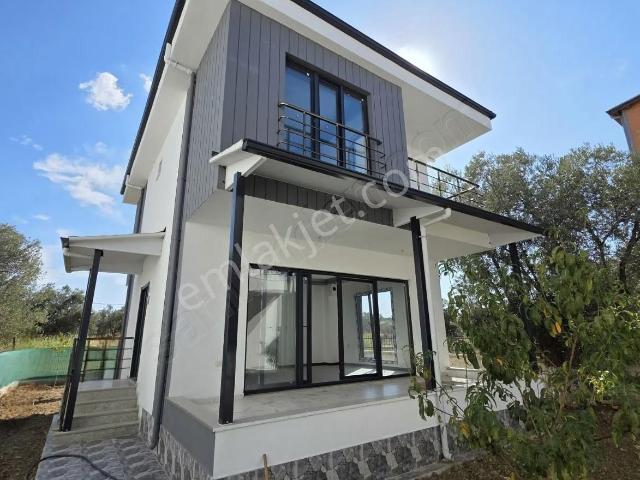 Gömeç Kızko Sitesi İçinde 3+1 Sıfır Villa