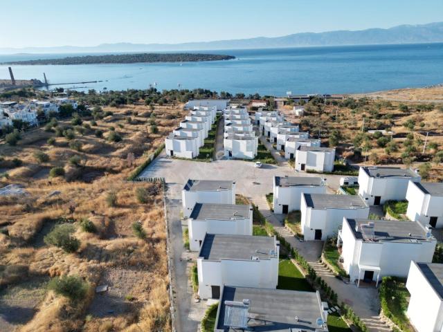 Gömeç Keremköyde Denize Sıfır Havuzlu Sitede Satılık 3+1 Villa