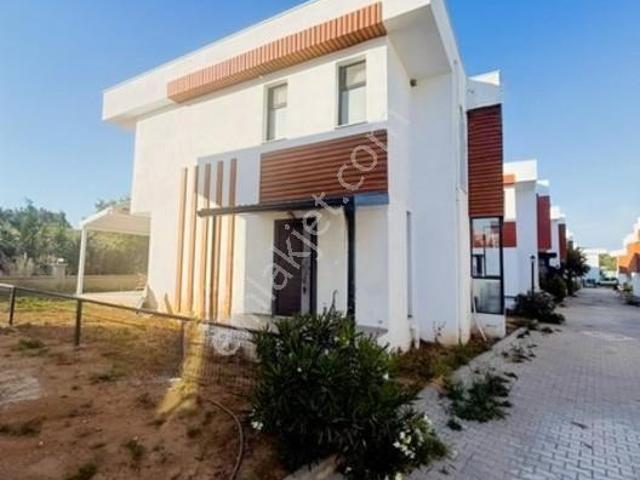 Gömeç Sahil Sitesi 2+1 Eşyalı Kiralık Villa