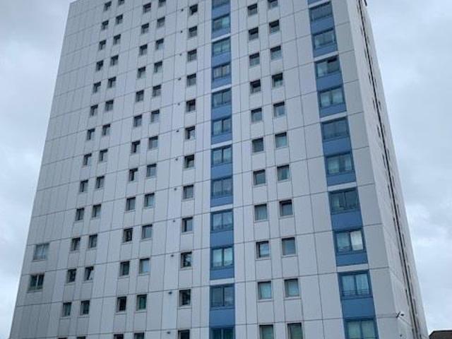 Gomer Street, Willenhall, WV13 2 bed apartment to rent £850 pcm £196 pw