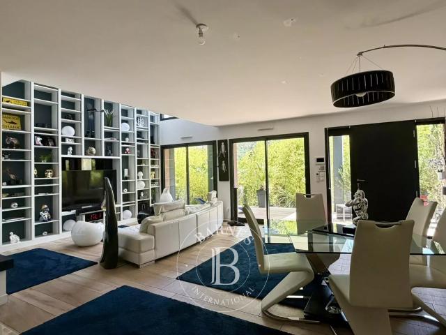 Gometz le Châtel 91 – Maison d’architecte récente – Jardin. 150m² Gometz le Châtel