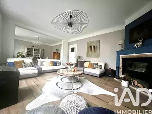 Gondecourt 59147 Achat / Vente maison 9 pièces t9 parking