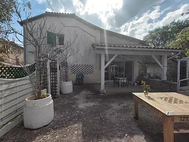 Gondrin 32330 Achat / Vente maison 4 pièces t4 au dernier étage terrasse