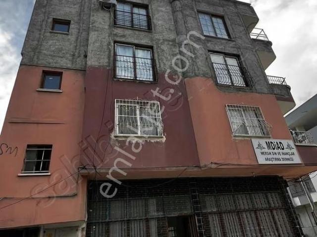 Göneş Mah Satılık 4 Daire 1 Dükan