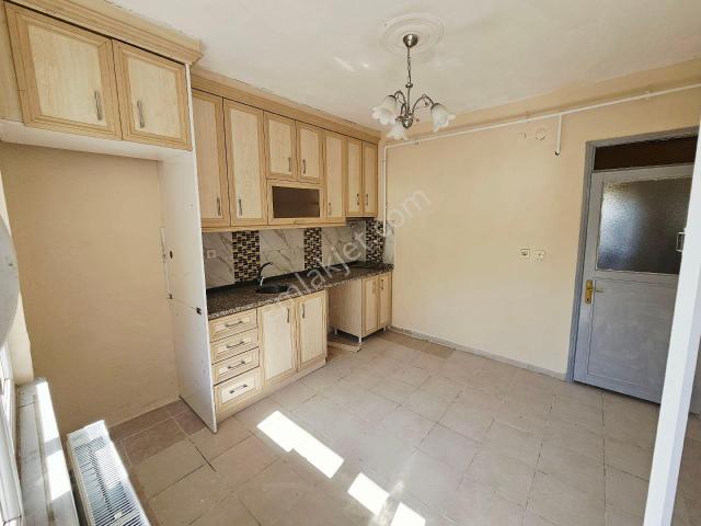 Gönen 100 Yıl Mahallesinde 2+1 Kiralık Daire