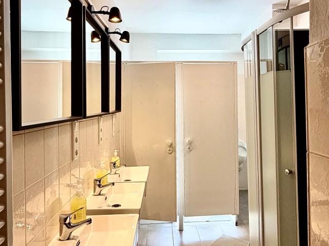 Good, modern, fully equipped 4 room worker accommodation for 1 to 10 people in 42275 Wuppertal