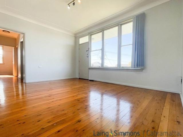 GOOD CONDITION 3 BEDROOM FIBRO HOUSE!