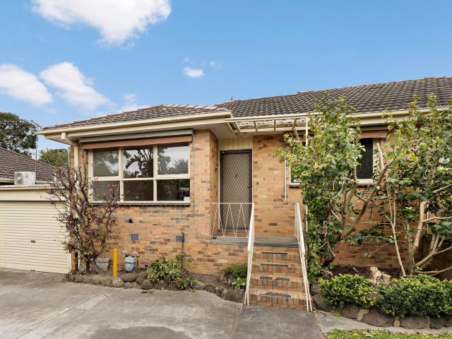 Good Size Unit in Camberwell