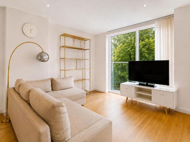Goodchild Road, London N4 1 bed apartment to rent £2,500 pcm £577 pw