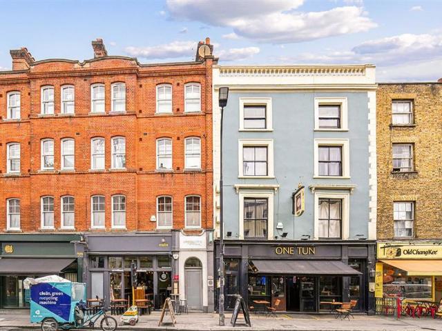 Goodge Street, Fitzrovia & Covent Garden W1T, 1 bed flat to rent, £3,250 pcm | PrimeLocation