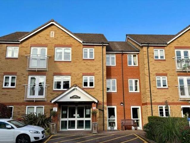 Goodes Court, Royston, 2 Bedroom Retirement