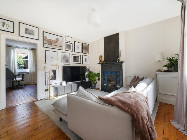 Goodhall Street, Willesden Junction, London NW10, 3 bed end terrace house to rent, £3,000 pcm | PrimeLocation
