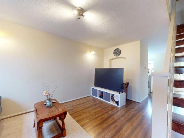 Goodhew Road, Croydon CR0, 2 bed terraced house to rent, £1,750 pcm | PrimeLocation