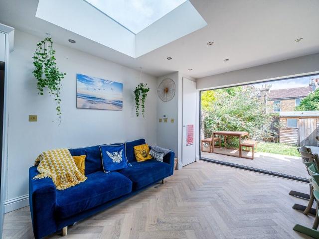 Goodrich Road, East Dulwich, London SE22, 4 bed terraced house to rent, £4,000 pcm | PrimeLocation