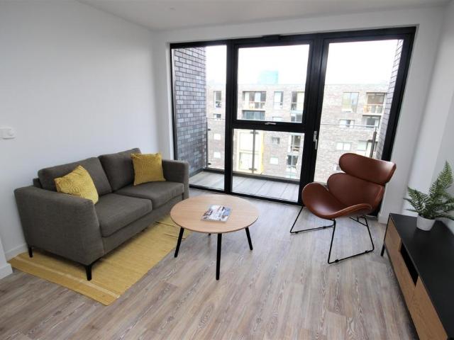 Goodwin, Potato Wharf, Manchester M3 1 bed apartment to rent £1,250 pcm £288 pw