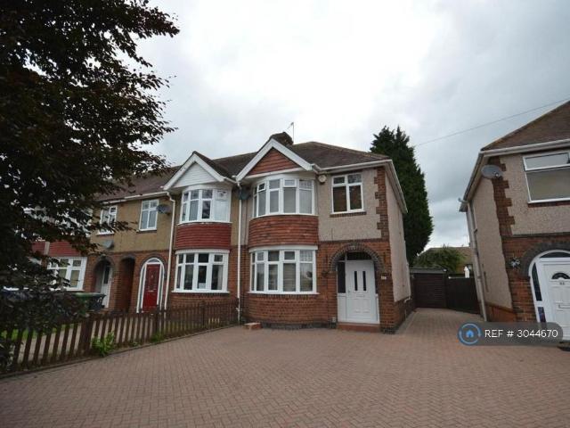Goodyers End Lane, Bedworth, CV12 3 bed semi detached house to rent £1,400 pcm £323 pw