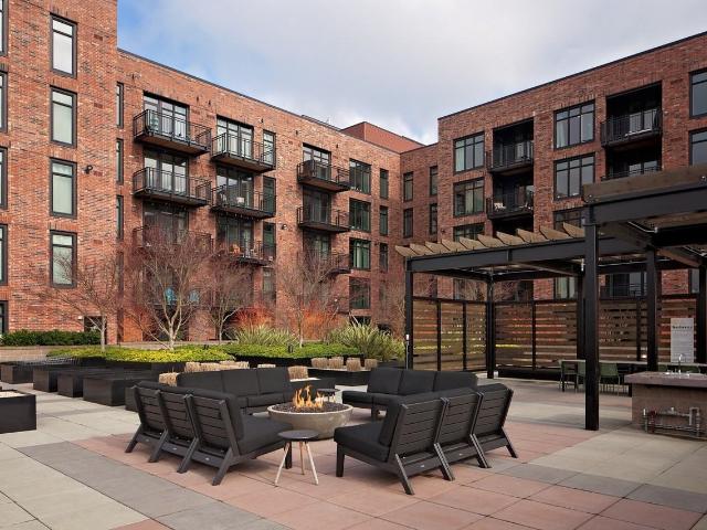 Goat Blocks Studio Apartment for Rent at 975 Se 11th Ave, Portland, OR 97214 Buckman