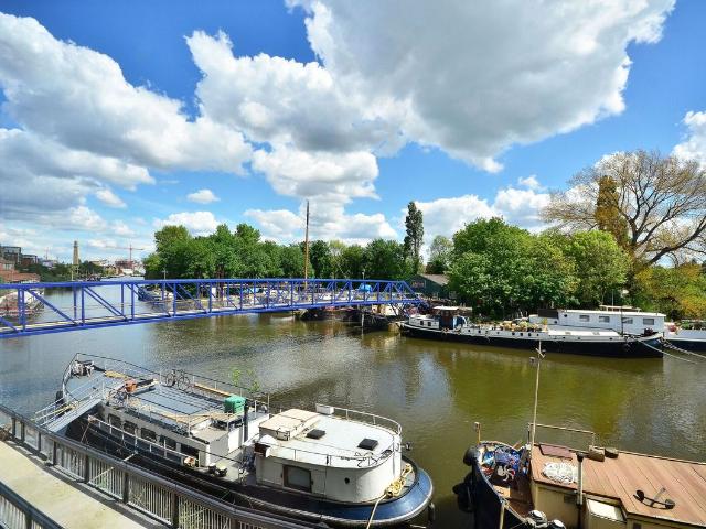 Goat Wharf, Brentford TW8, 2 bed flat to rent, £2,850 pcm | PrimeLocation