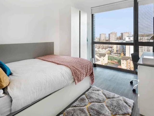 GoBritanya Lewisham Residence, London Student Accommodation | Amber