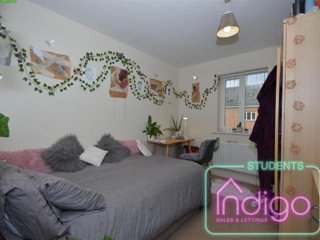 Godwin Way, Stoke On Trent ST4, 6 bed shared accommodation to rent, £2,910 pcm | PrimeLocation