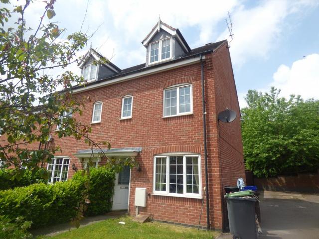 Godwin Way, Stoke on Trent, ST4 3 bed house to rent £1,000 pcm £231 pw