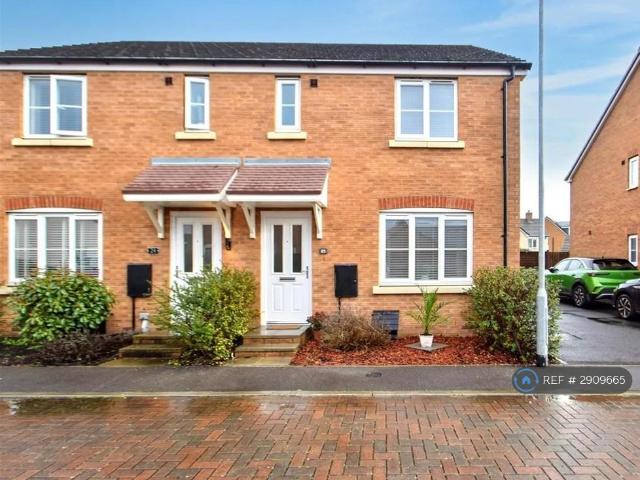 Godwine Drive, Gloucester, GL2 3 bed semi detached house to rent £1,550 pcm £358 pw