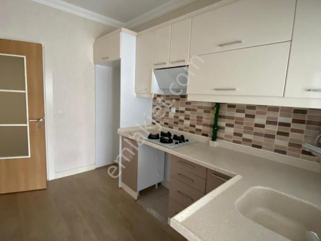 Gödene Toki 804 Konutlarında Ödemeli Satılık 2+1 Ara Kat Ev Full Yapılı