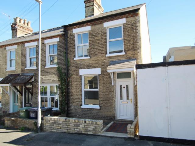 Godesdone Road, Cambridge CB5 3 bed house to rent £1,900 pcm £438 pw