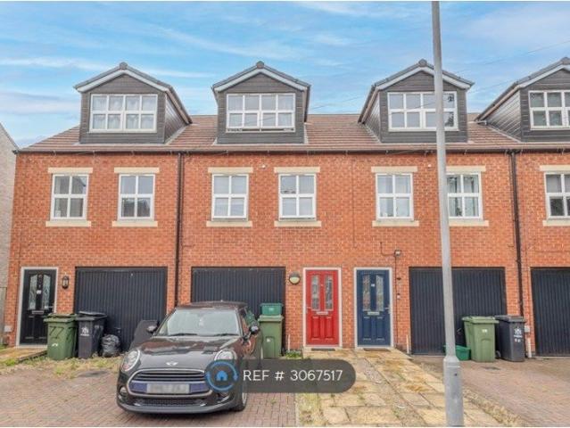 Godfrey St, Nottingham NG4, 2 bed terraced house to rent, £900 pcm | PrimeLocation