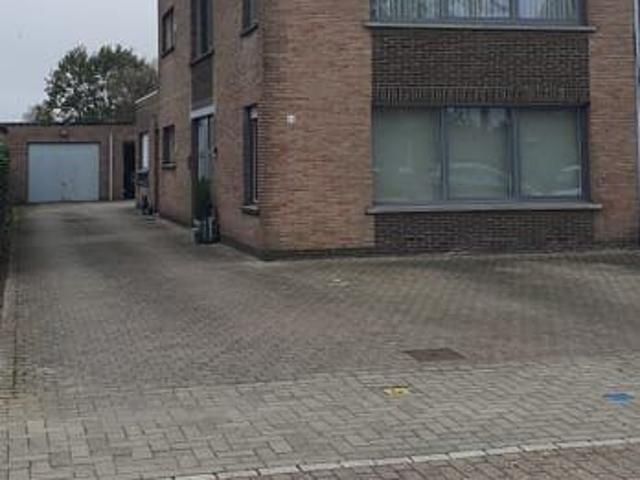 Goed gelegen ruim appartement