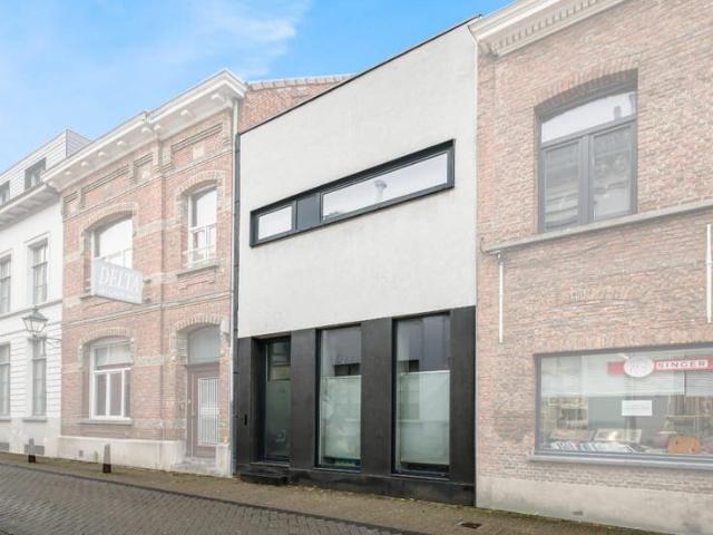 Goed gelegen woning te huur in Temse
