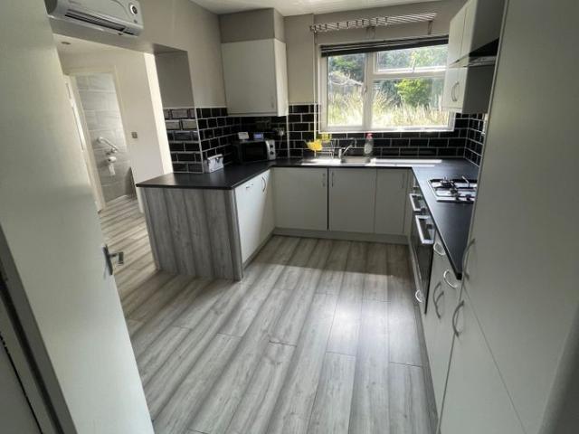 Goffenton Drive, Bristol BS16, 6 bed semi detached house to rent, £2,750 pcm | PrimeLocation