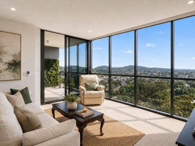 Going to Auction | Elevated Living with Sweeping Mountain Views