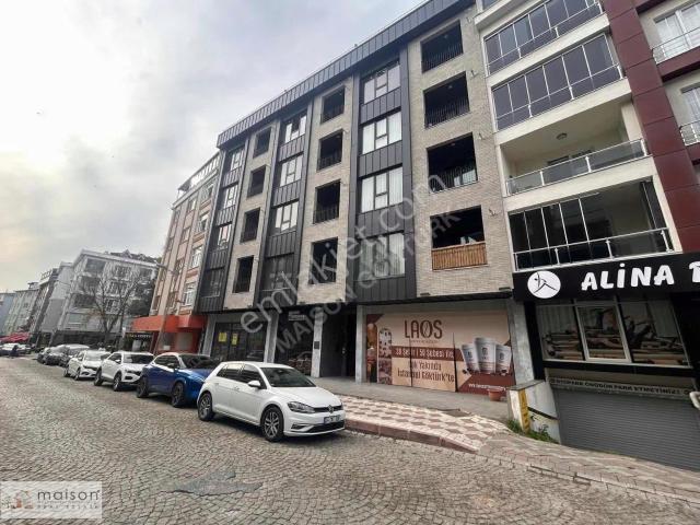 Göktürk Loca 24'te Kiralık 2+1 Arakat Daire 78m²