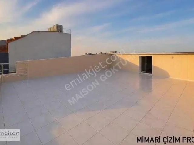 Göktürk'te Satılık 5+1 Çatı Dubleks Daire, 225m²,manzaralı Teras