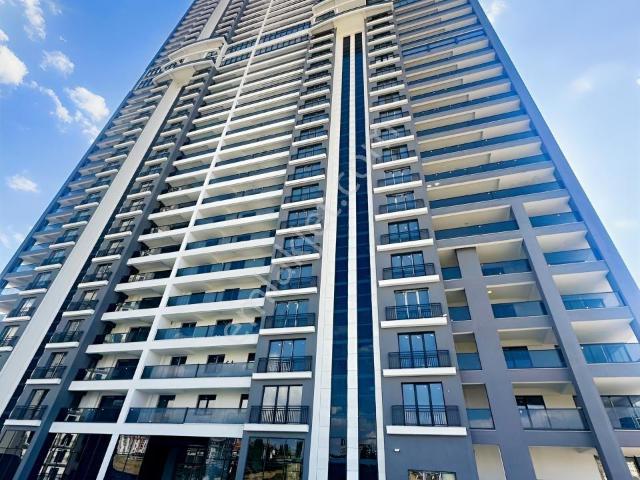 Gökyüzü Bahçeleri'nde Kiralık Ultra Lüks 3+1 Daire