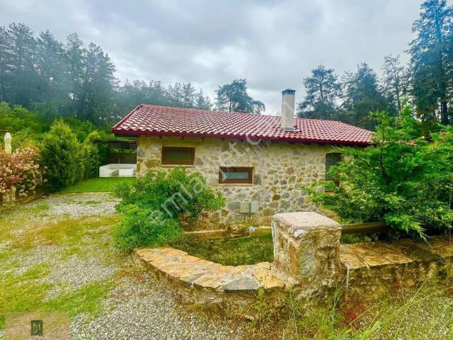 Gökçe Uçurtma Countryde 390 M² Arsalı Tam Müstakil, Taş Ev