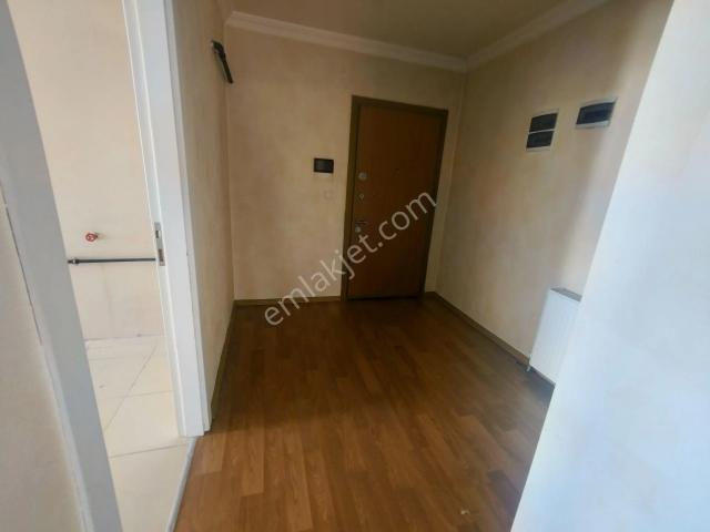 Gökçen Efe Sitesin De 7/24 Güvenlikli Kapalı/açık Otopark 7. Katta Çocuk Oyun Sahası 3+1 Daire