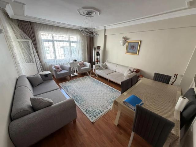 Gök Oryap'tan Satılık Süper Konumda 3+1 130m² Temiz Fırsat Daire