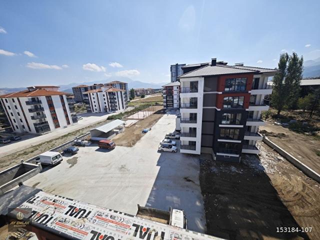 GÖK YAŞAM KONUTLARINDA ŞEHİR HASTANESİNE AVM YE ANA YOLA YAKIN