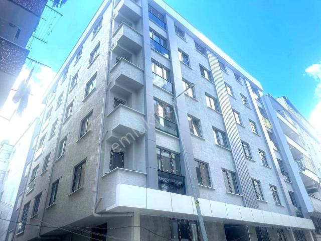 Gökay Emlaktan Safa Hastanesi Yakını 2+1 Sıfır Daire 4 Kat