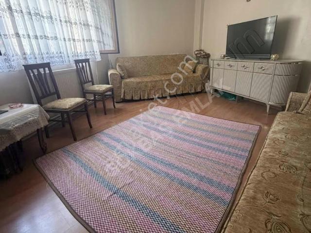 Gökbaş Emlaktan Hırkai Şerif Mh.satılık 1+1kombili Düzgiriş Katı