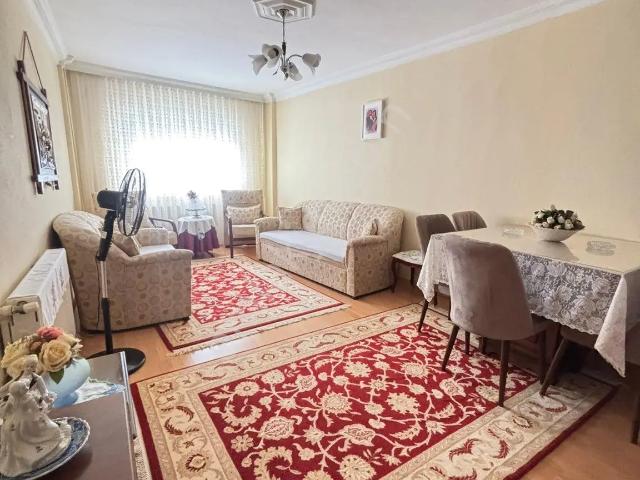 Gökdere Metroya Yakın 3+1 Ve 120 M2 Satılık Fırsat Daire