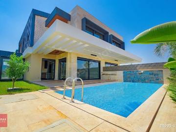 Döşemealtı, Antalya ili, Akdeniz Bölgesi